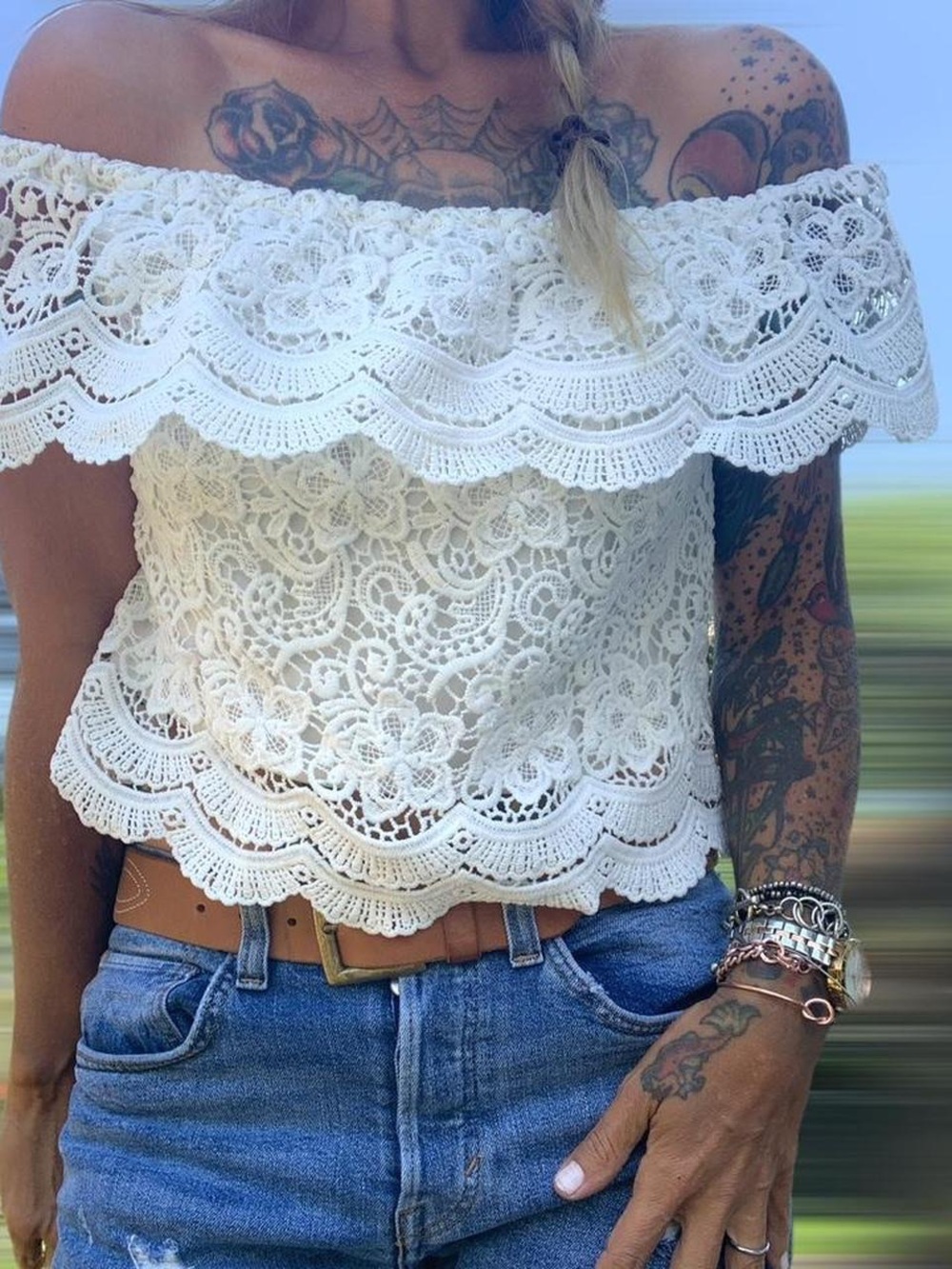 Forever 21 White Off-Shoulder Lace Crochet Crop Top